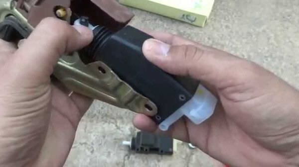 Ремонт дверных замков г. Новокузнецк