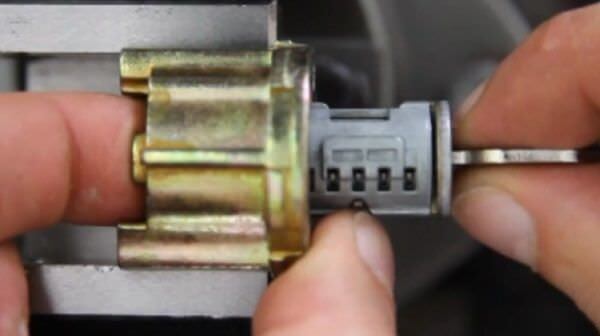 Взлом офисного замка круглосуточно